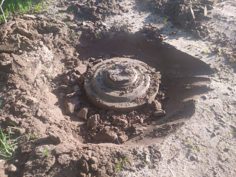 Ukrainian Tractor Driver Killed While Spraying Successful Farming
